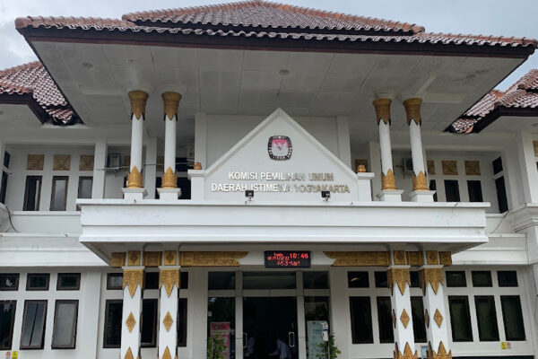 foto gedung KPU Daerah Istimewa Yogyakarta